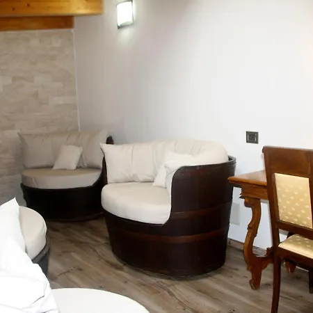 Deliziosa Casa Vacanze Indipendente Con Ampia Terrazza E Bbq Feriehus